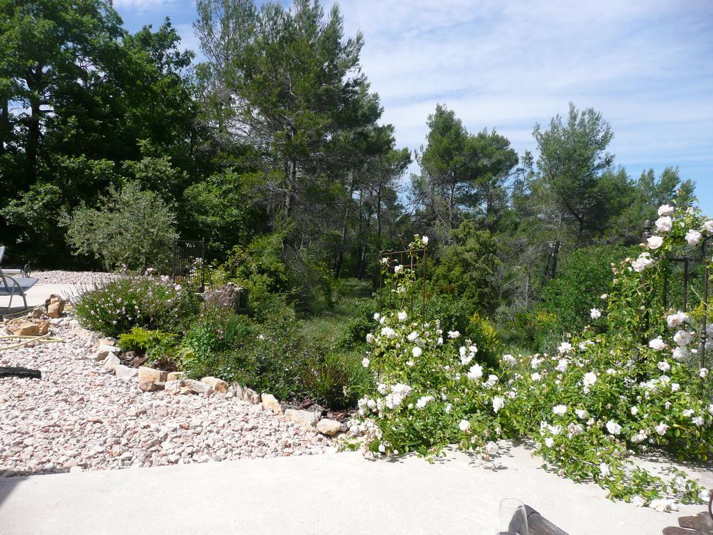 Les Hauts Des Materonnes Tourves Exterior photo